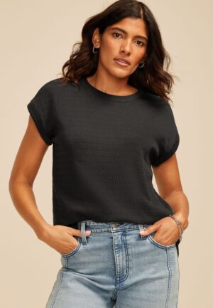 24/7 Textured Clara Tee