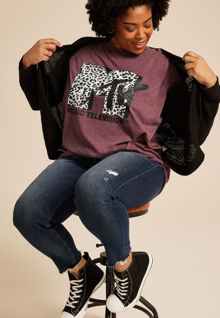 Plus Size MTV Animal Print Oversized Fit Graphic Tee - Image 3