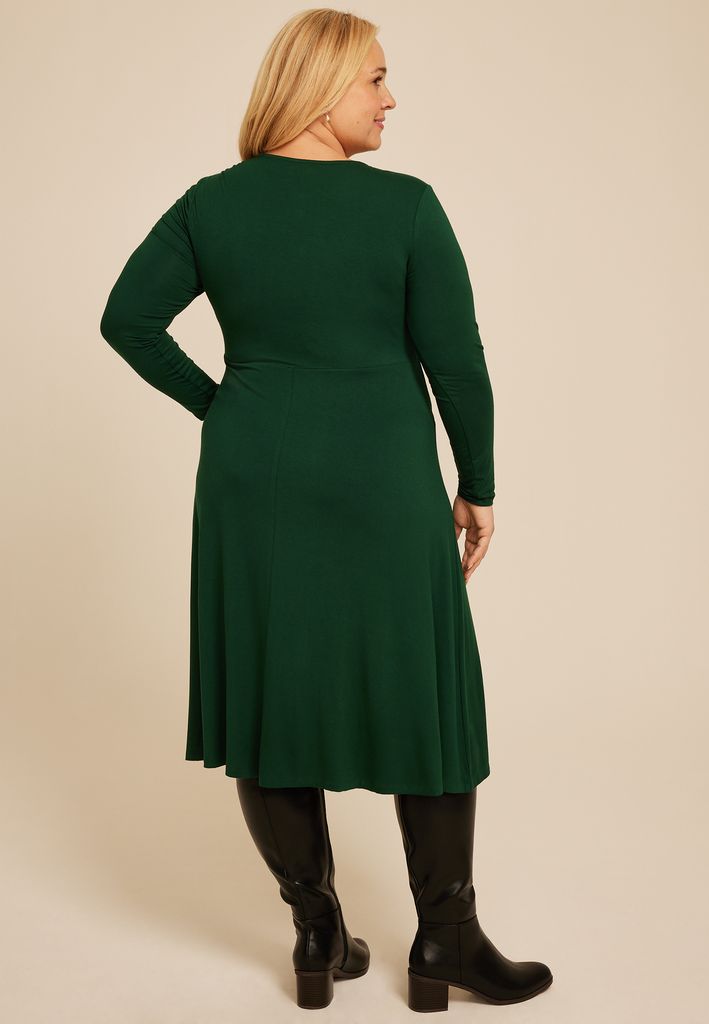 Plus Size Green Twist Front Long Sleeve Midi Dress - Image 2